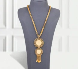 Gold Floral Alternative Necklace