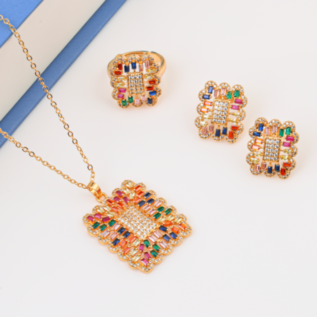 The Happiness Colors Gold Alternative Set