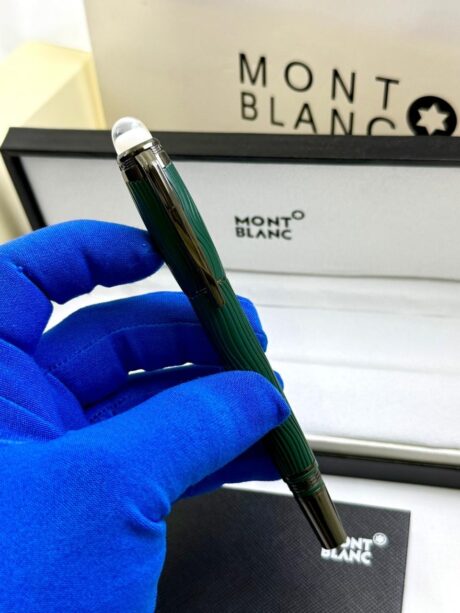 ed7195d7-8f60-4325-b30d-ee1b962b0ef1