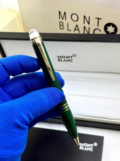 f1c41ccf-89bd-45d2-a183-526b2c45d59a