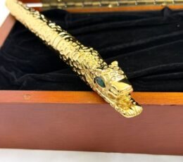 Jinhao Golden Leopard Pen