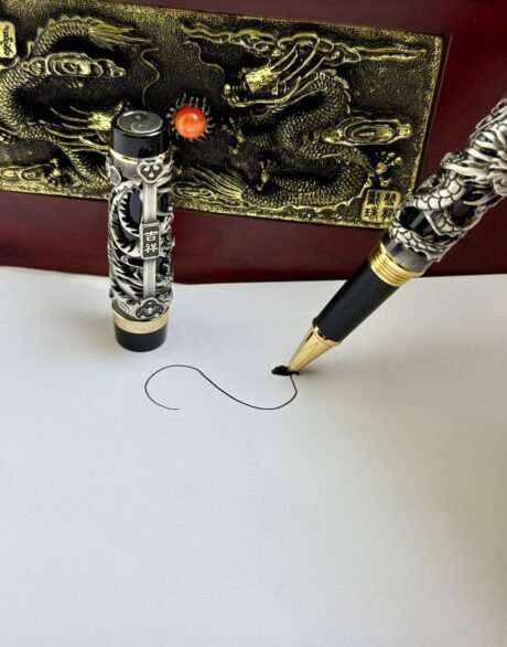 Jinhao Silver Black Dragon Pen ibi