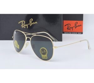 Ray-Ban Aviator Style Sunglasses (Black Shade)