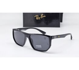 Ray-Ban Sunglasses
