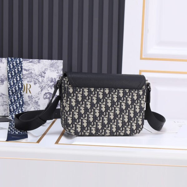 Premium Dior Bag - Image 4