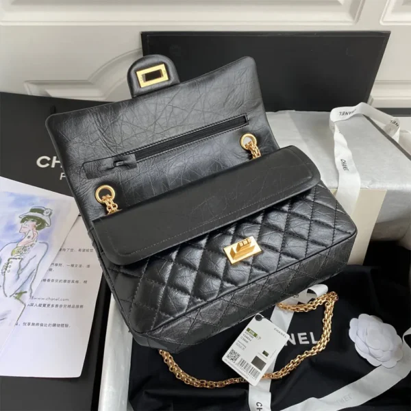 CHANEL 2.55 HANDBAG - Image 7
