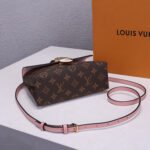 LV Locky BB Handbag - Image 5