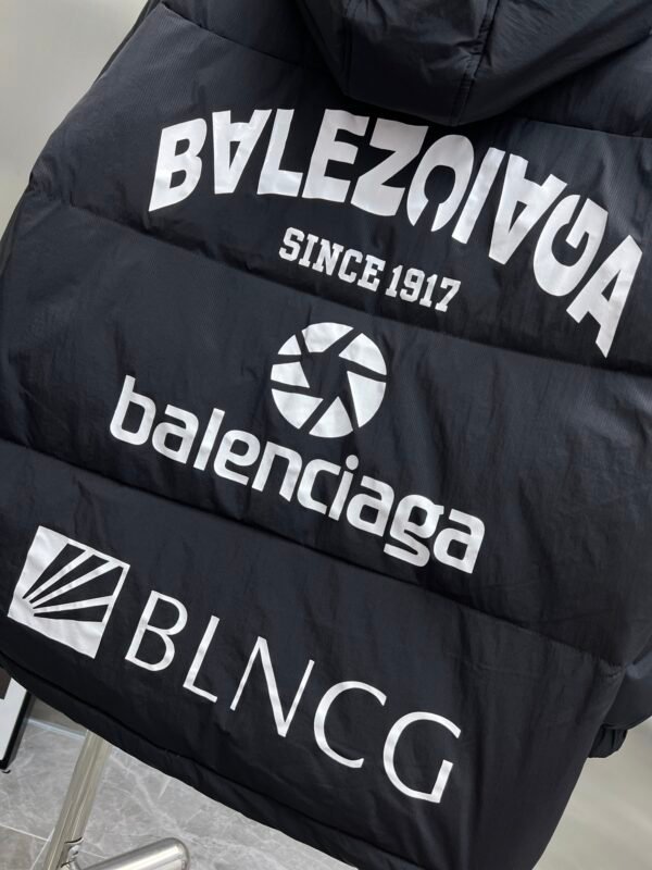 Balenciaga DownJacket - Image 7