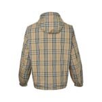 High Quality Burberry Jacket - Image 5
