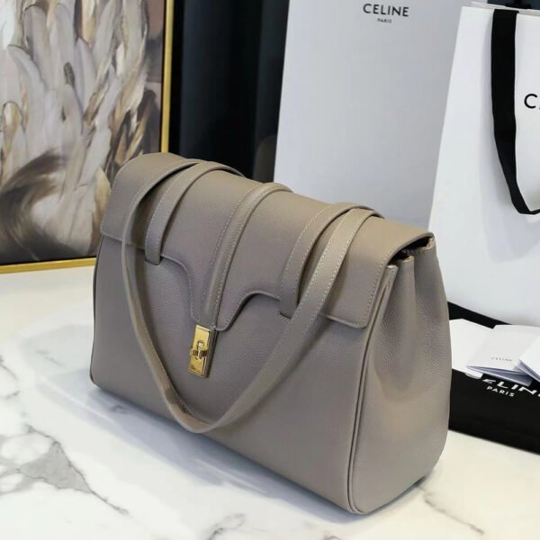MEDIUM SOFT 16 BAG IN SUPPLE GRAINED CALFSKIN - Image 4