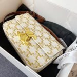 CELINE TRIOMPHE SHOULDER BAG - Image 8