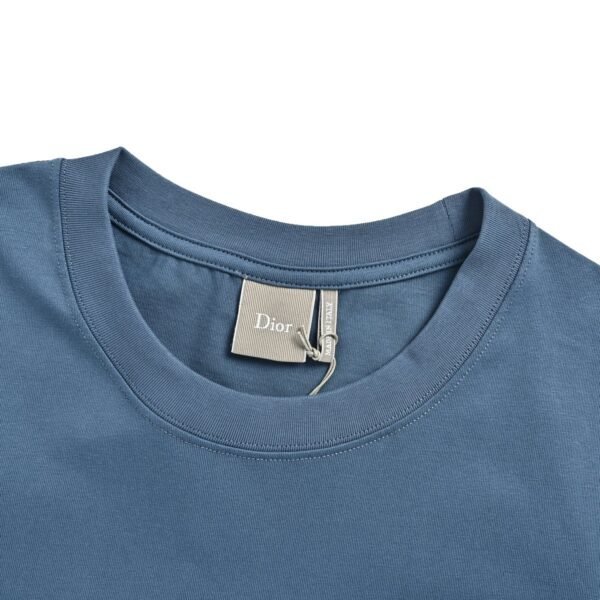 High Quality Dior T-shirt - Image 5
