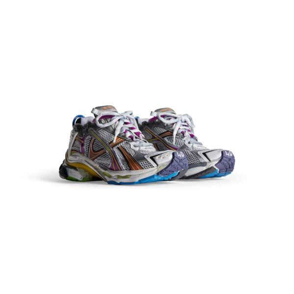 RUNNER - Image 3