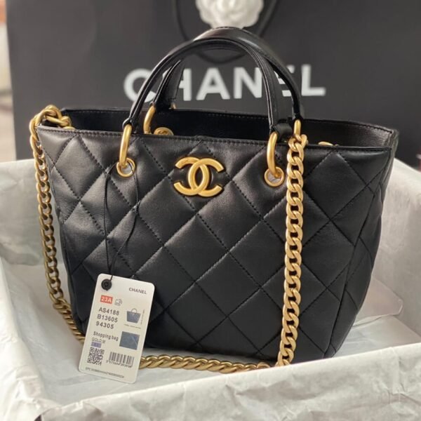 CHANEL SHOPPING BAG - Image 3