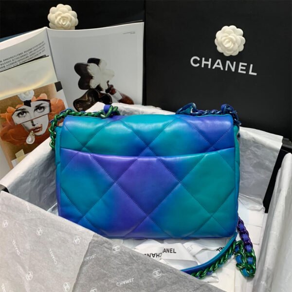 CHANEL 19 Handbag - Image 4