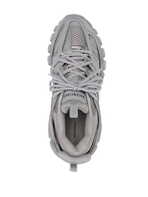 TRACK - Image 3