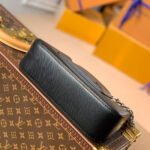LV MARELLE HANDBAG - Image 6