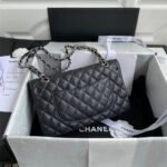 CHANEL CLASSIC HANDBAG - Image 7