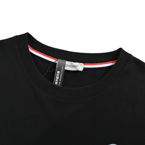 Best Moncler t-shirt - Image 6