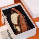 CELINE TEEN TRIOMPHE BAG - Image 8