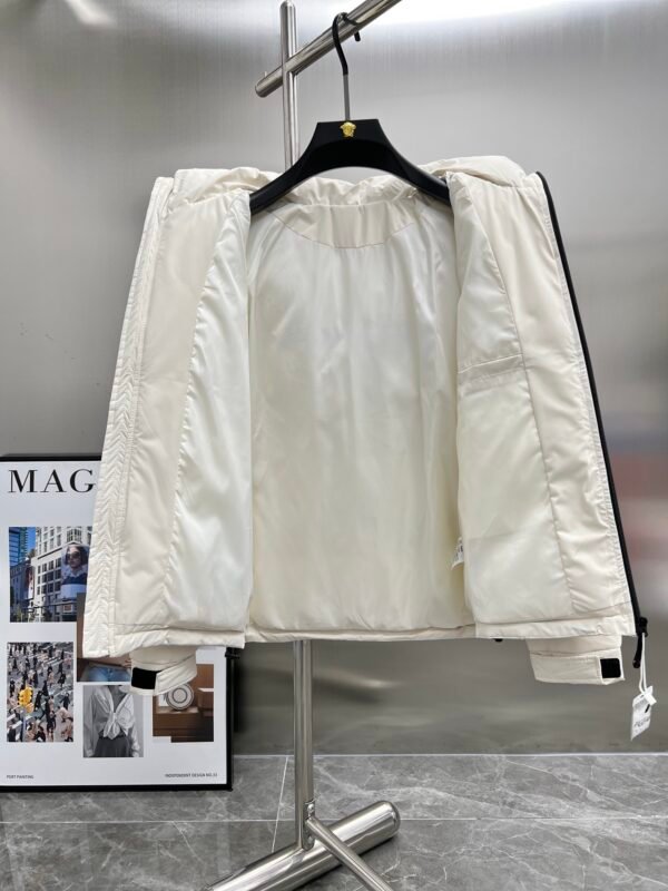 Arcteryx DownJacket - Image 3
