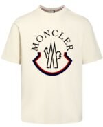 Best Moncler t-shirt - Image 8