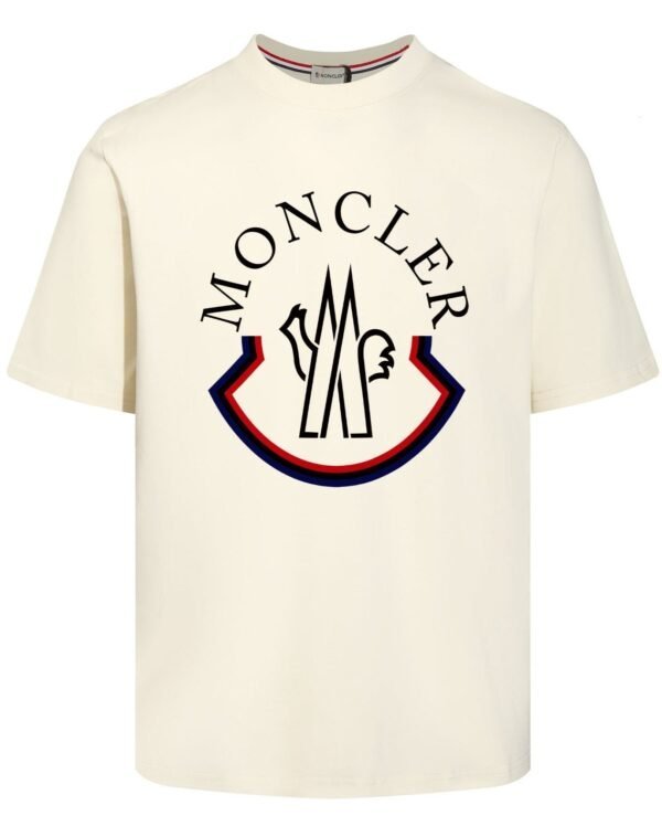 Best Moncler t-shirt - Image 5