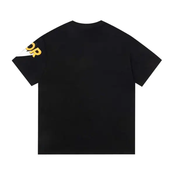 High Quality Dior T-shirt - Image 6