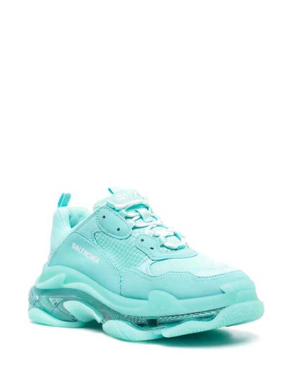 TRIPLE S - Image 3