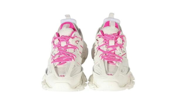 TRACK - Image 4