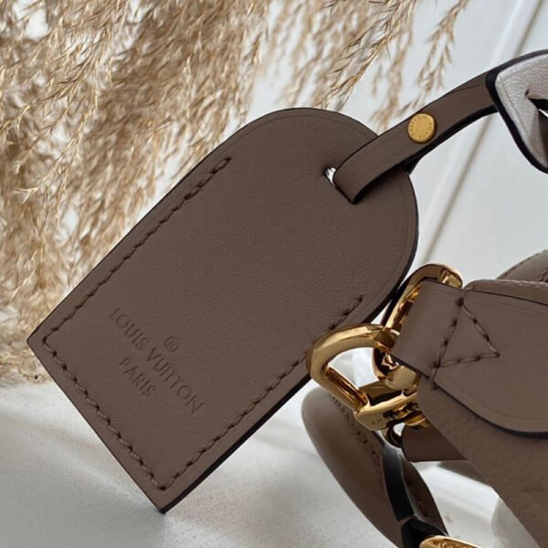 LV TOTE MM HANDBAG - Image 7
