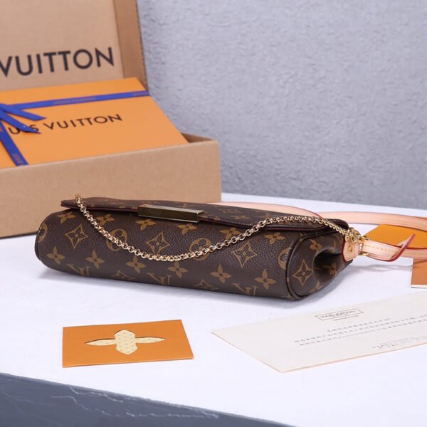 Louis Vuitton Favorite MM - Image 6