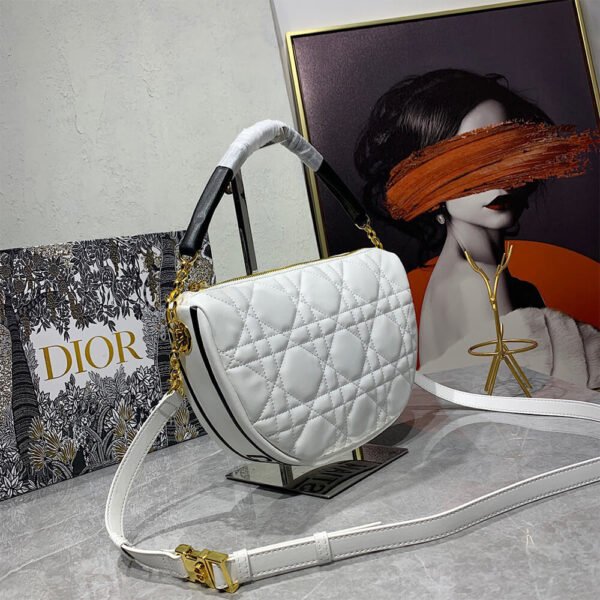 MEDIUM DIOR VIBE HOBO BAG - Image 4