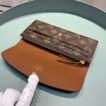 Louis Vuitton Emilie Wallet - Image 7