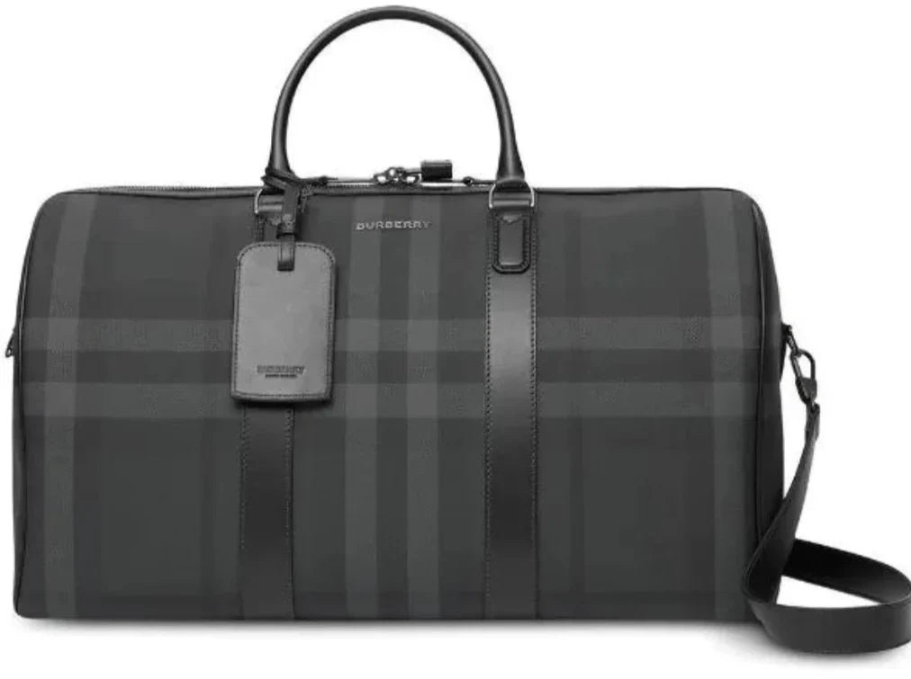 18a3a94e1d992a4af357bb2b76992134.jpeg High Quality Burberry Bag - Image 1