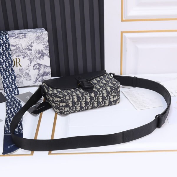 Premium Dior Bag - Image 6