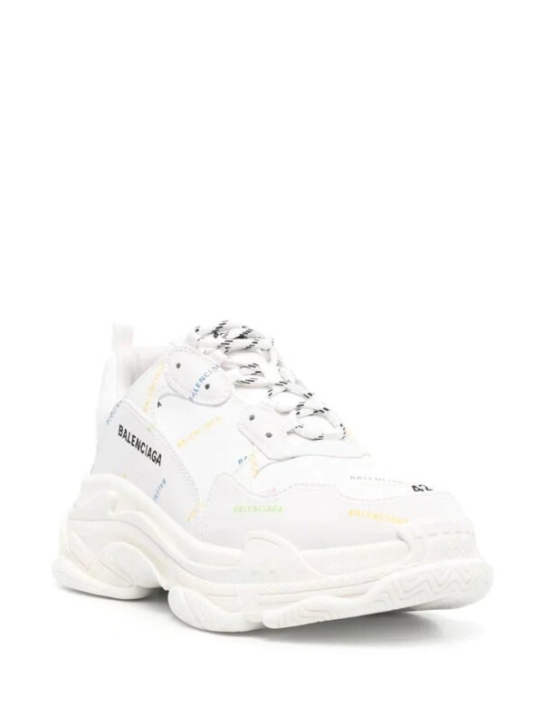 ⁦حذاء Balenciaga Triple S⁩ - الصورة ⁦5⁩