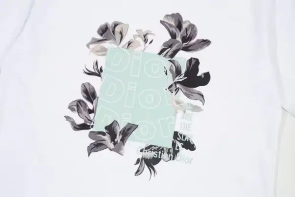 High Quality Dior T-shirt - Image 6
