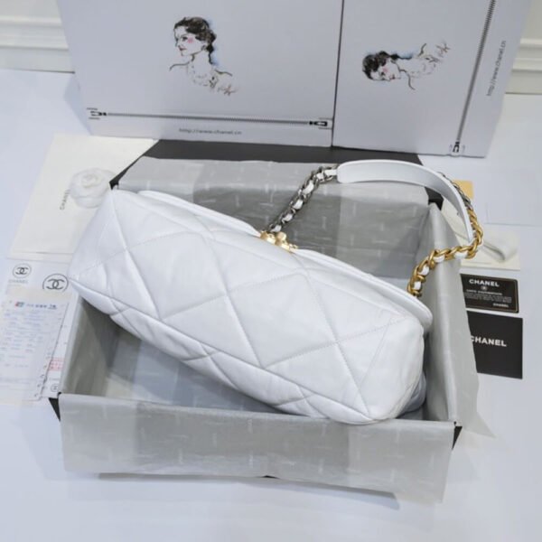 CHANEL 19 MAXI HANDBAG - Image 6