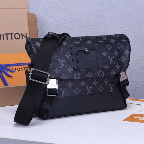 LV Messenger PM Voyager Bag - Image 4