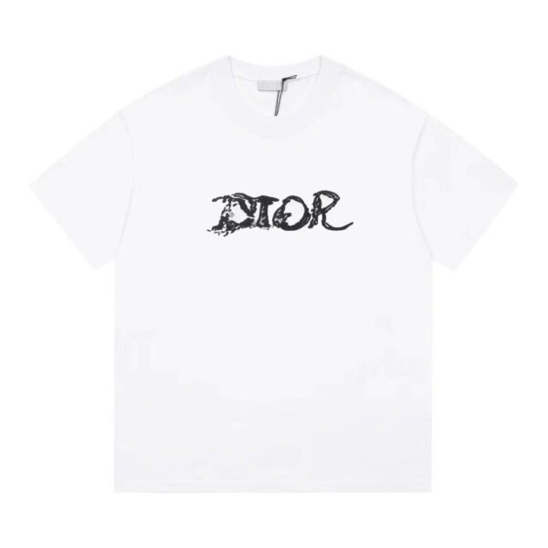 High Quality Dior T-shirt - Image 2