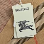 High Quality Burberry Jacket - Image 7