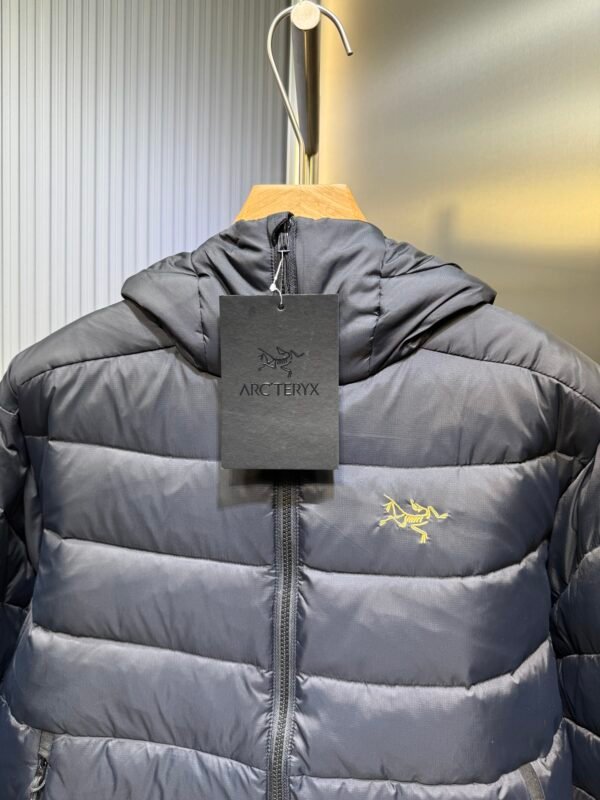 Arcteryx DownJacket - Image 3