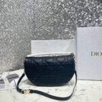 MEDIUM DIOR VIBE HOBO BAG - Image 3