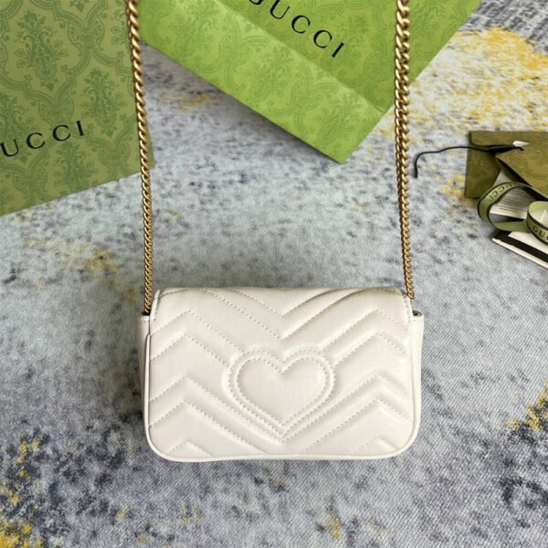 GG Marmont matelasse leather super mini bag - Image 5
