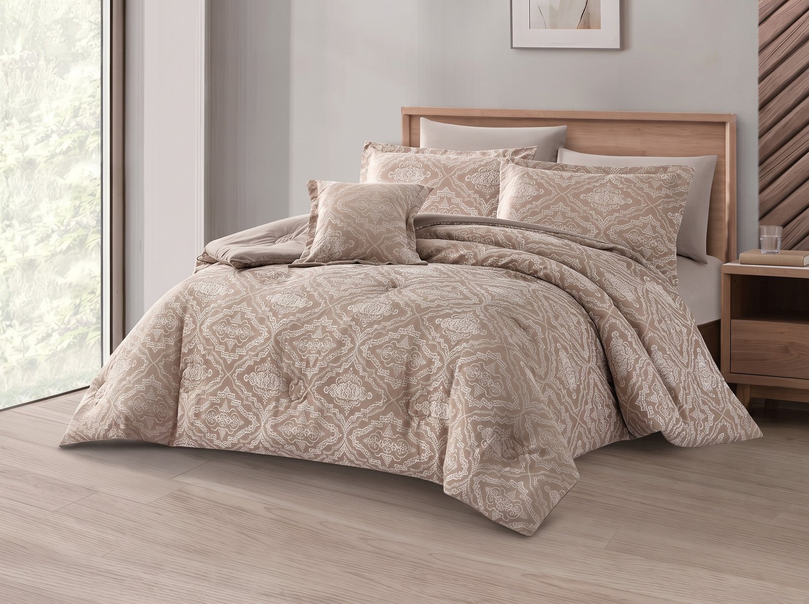 29-1.jpeg_2K_202608121514-1.jpeg Luxury Mocha Taupe Damask Jacquard Comforter Set - Image 1