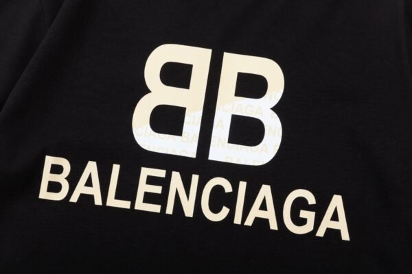 Best Balenciaga T-shirt - Image 6