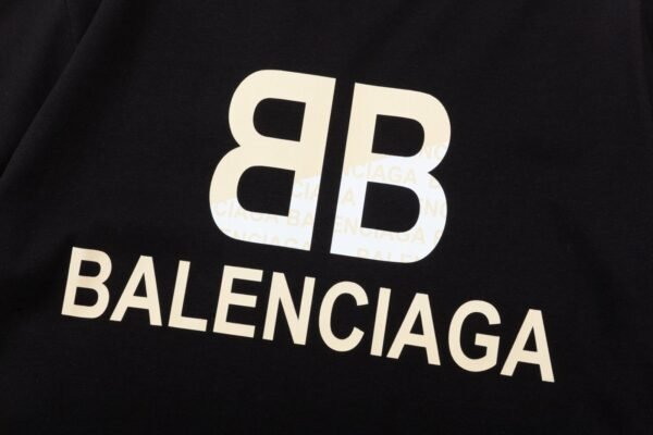 Best Balenciaga T-shirt - Image 6