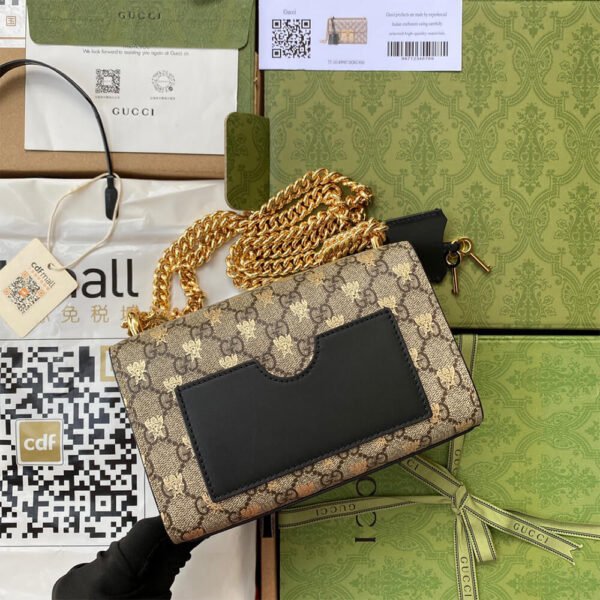 Padlock small GG bees shoulder bag - Image 4