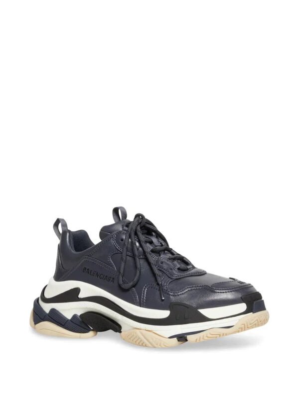 TRIPLE S - Image 5